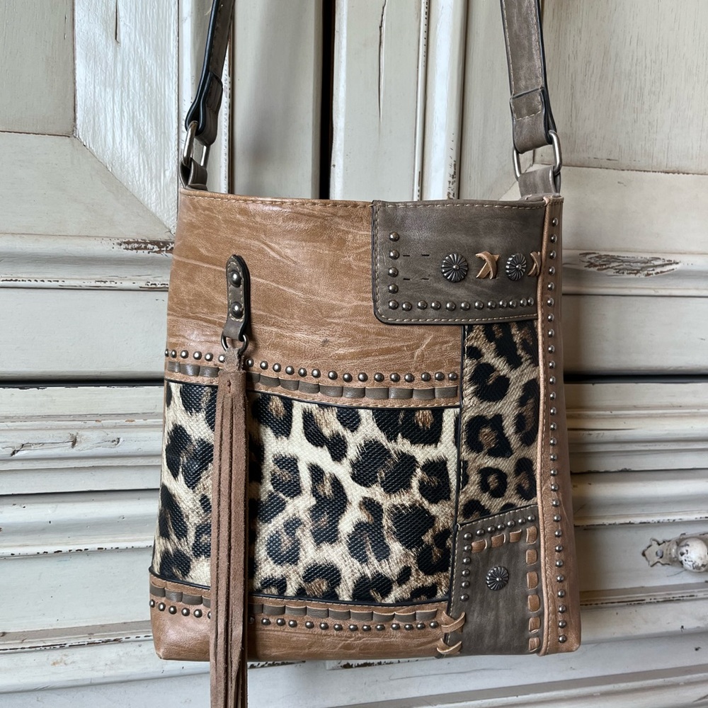 Montana West fringe cheetah crossbody